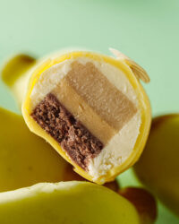 Alternative view of LA BANANE